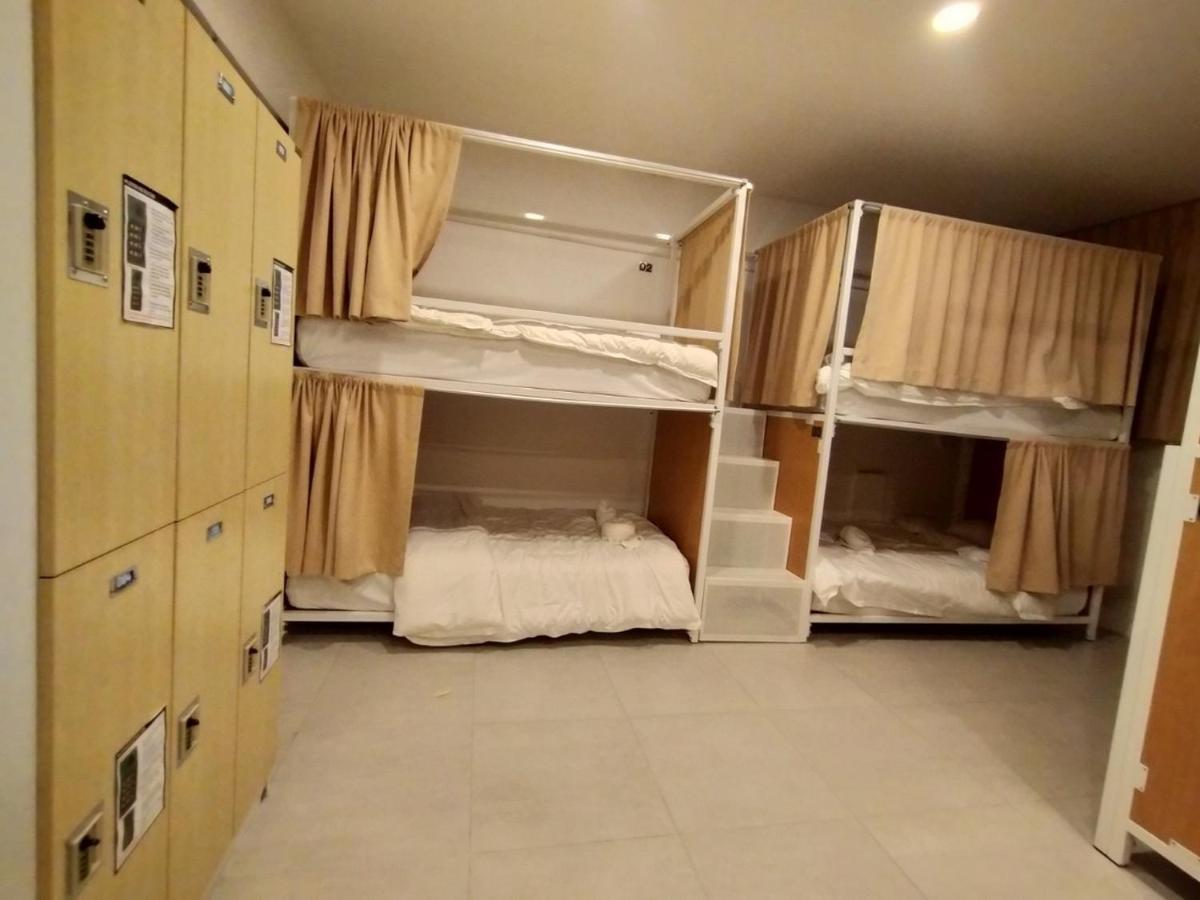 Breeze Hostel Jomtien Beach Exterior foto